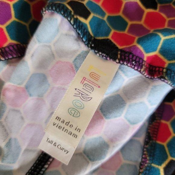 Tall and Curvy LuLaRoe Bright Pink Geometric Buttery Soft Leggings XXL - Picture 3 of 16